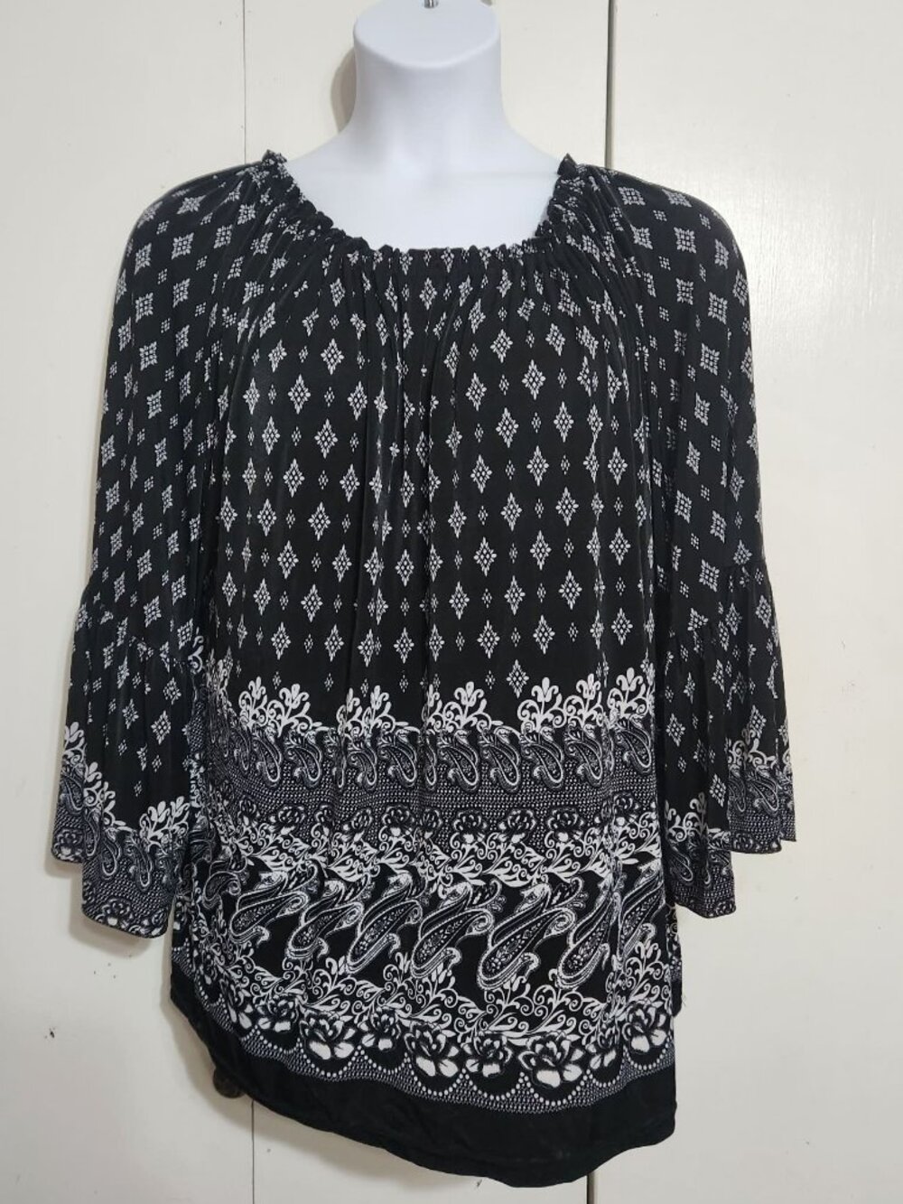 ACE FASHION Women 3X Top Black White Paisley Geometric Bell Sleeve Boho Blouse